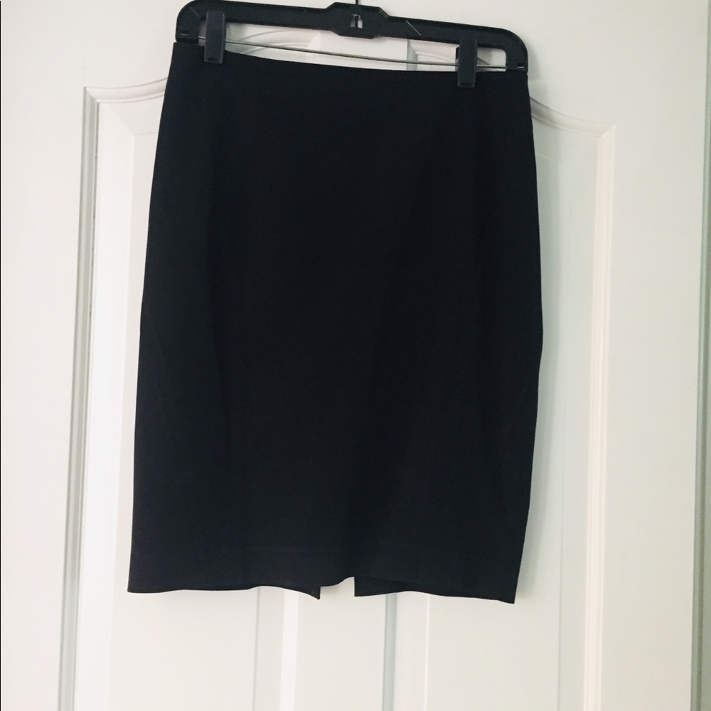 Ann Taylor Black Pencil Skirt Size 2P